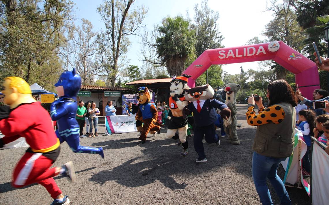 Con carrera de botargas celebran aniversario del zoológico - El Sol de  Morelia | Noticias Locales, Policiacas, sobre México, Michoacán y el Mundo