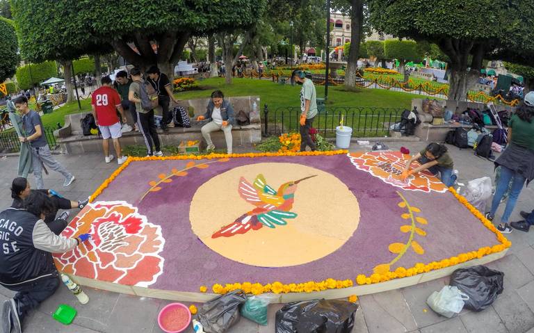 El centro histórico de Morelia se pinta de naranja para Noche de Muertos - El Sol de Morelia | Noticias Locales, Policiacas, sobre México, Michoacán y el Mundo
